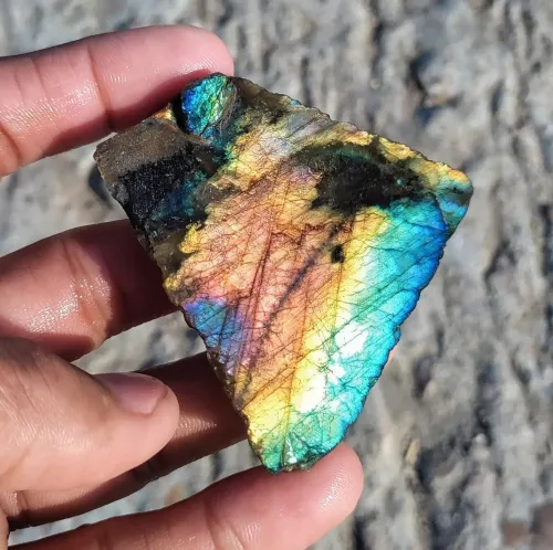 A Glimpse into the Earth's Crust: What Labradorite's Formation Tells Us