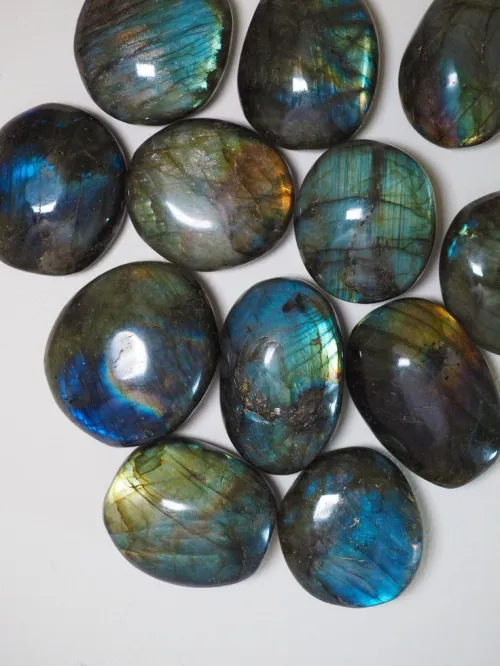 Close-up showing labradorite color shift under LED lights