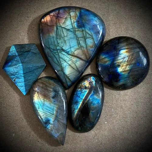 Is Labradorite a Lucky Stone
