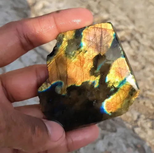 Is Labradorite a Gemstone