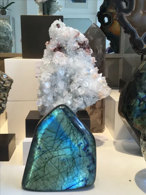 Is Labradorite a Protective Stone