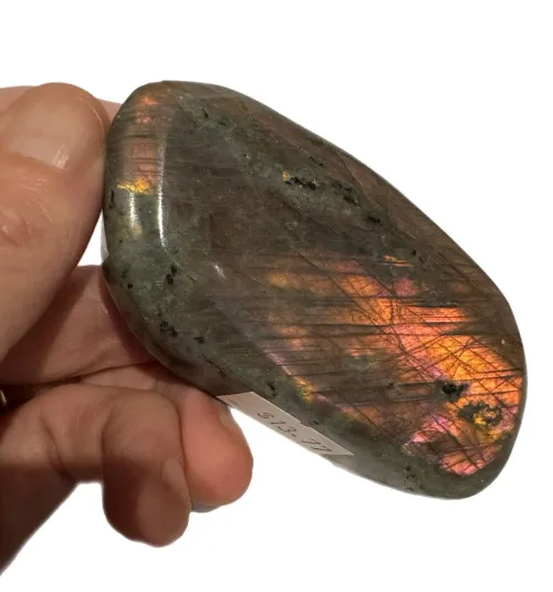 What Color Is Labradorite Stone