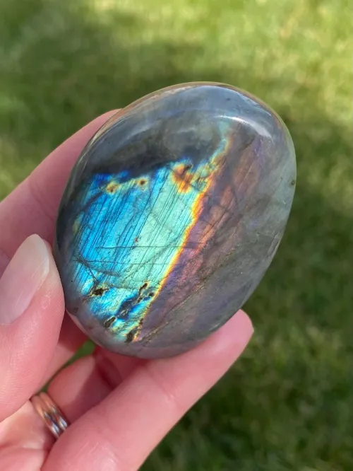 Is Red Labradorite Real