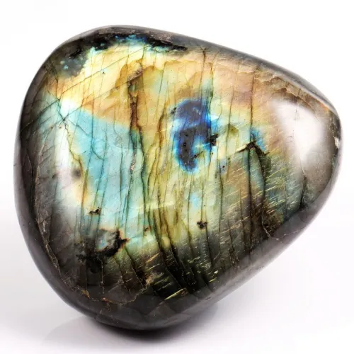 What Does Labradorite Crystal Help With
